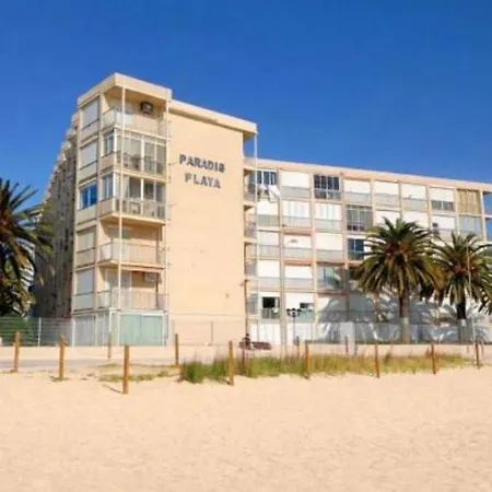 Apartament A Pie De Playa En *