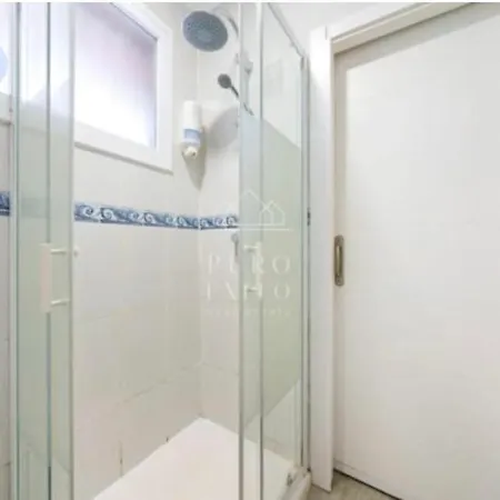Apartament A Pie De Playa En *