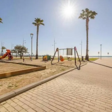 A Pie De Playa En
